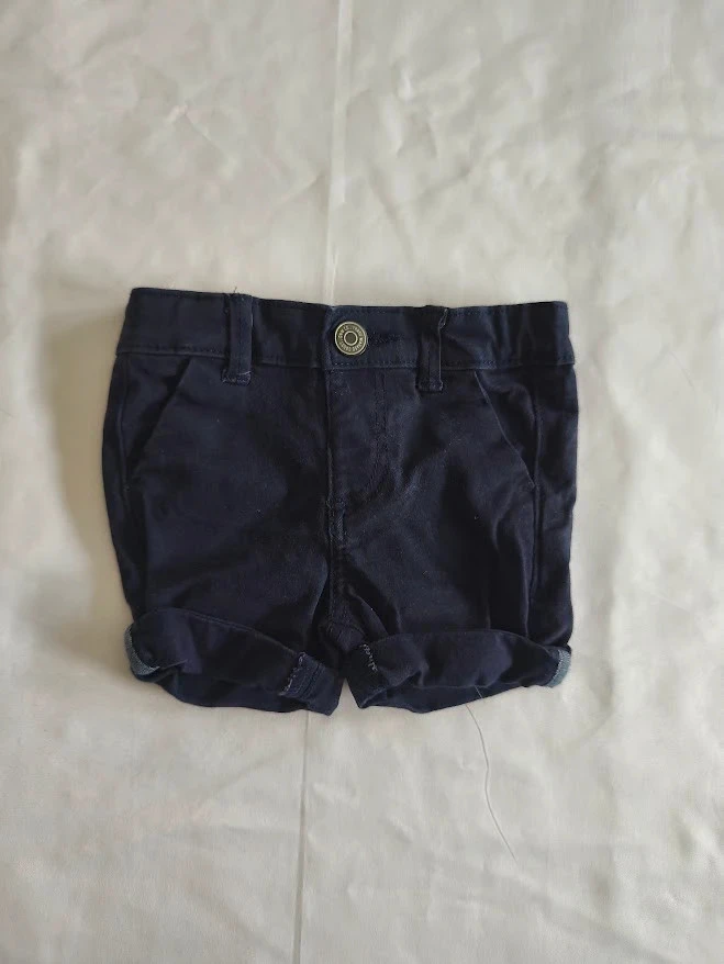 Short Primark 3 mois bleu marine à revers